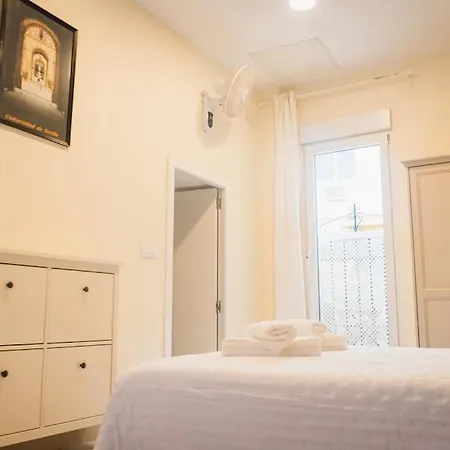 Estudio A Estrenar En Sta Clara סביליה